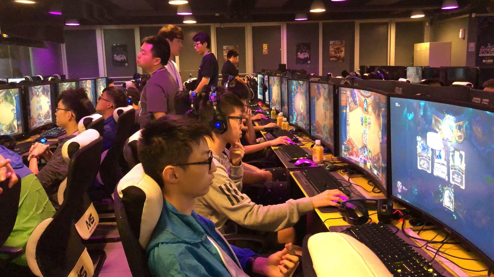 以确保前锋 以确保前锋