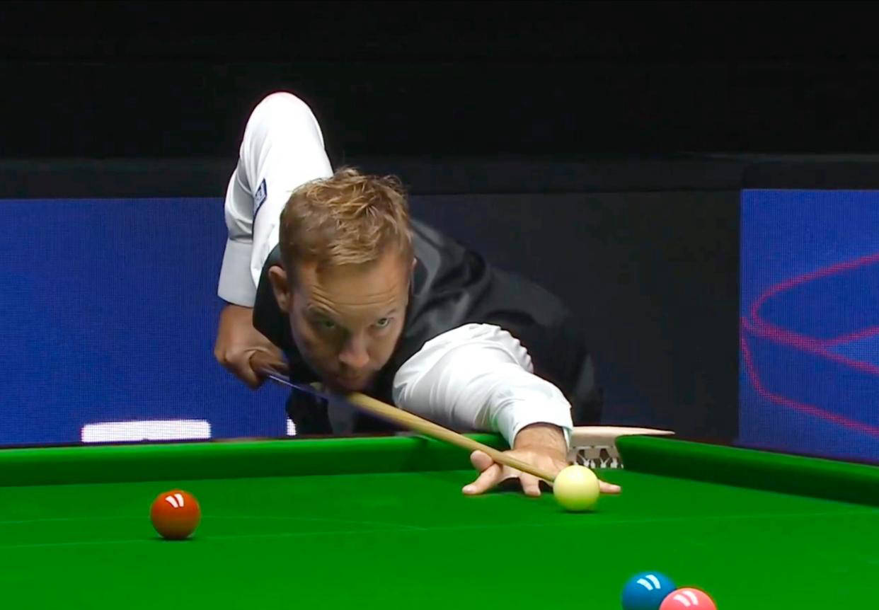 同样是脱衣庆祝为啥张本智和遭日本球迷辱骂